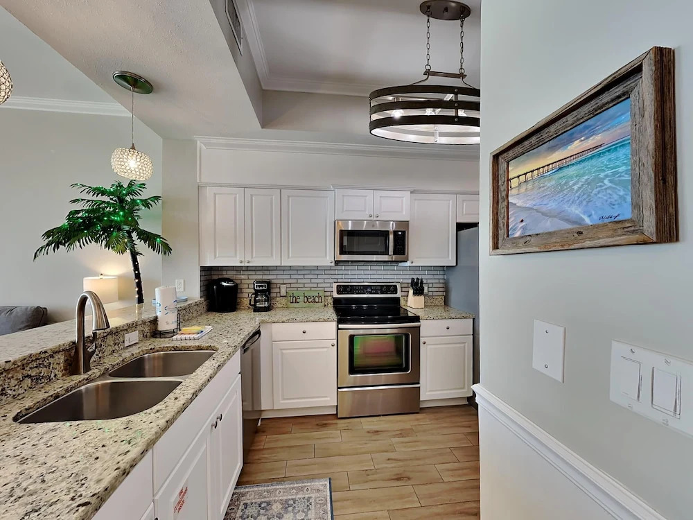 Water's Edge by Southern Vacation Rentals