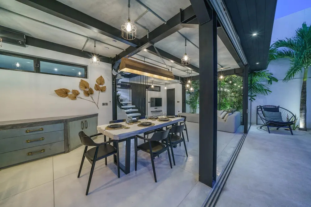 Villa Bali Townhouse 3 - Modern 2BR Villa with pool - PERFECT LOCATION