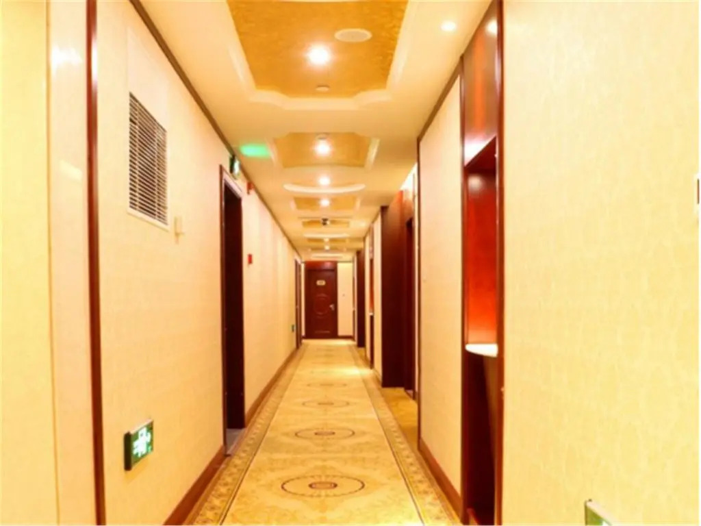 Holiday Inn Express Shanghai Gumei by IHG