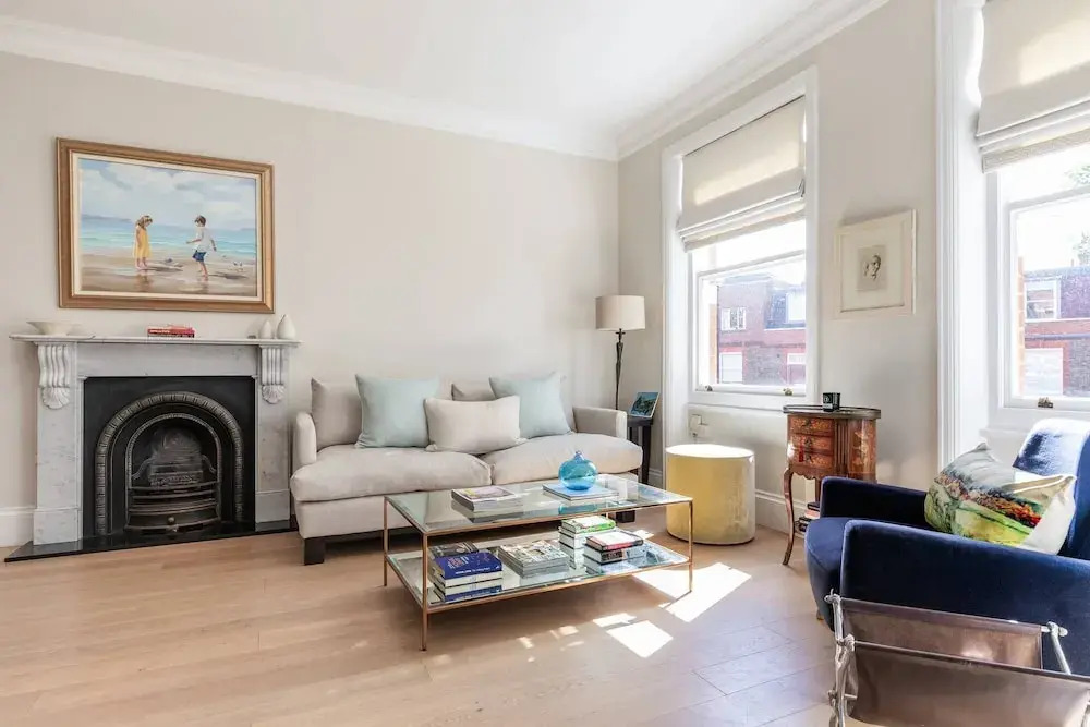 Egerton Gardens IX by Onefinestay