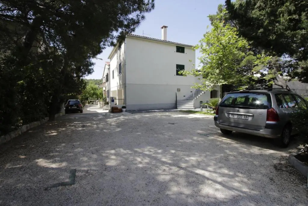 Rooms Beros