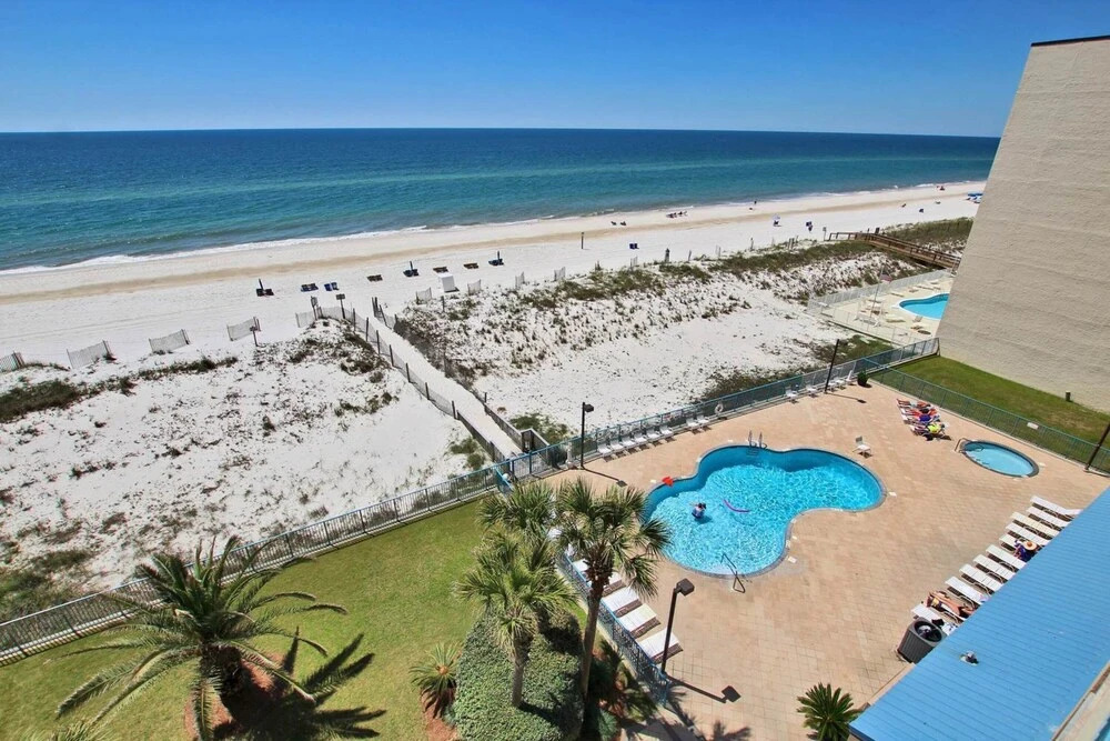 Surfside Shores By Hosteeva