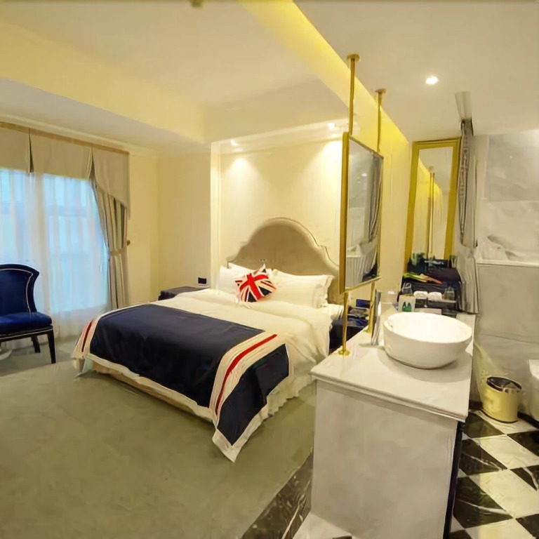 Gene Hotel
