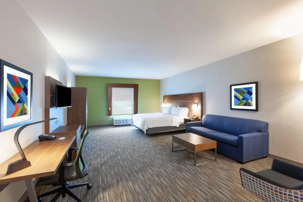 Holiday Inn Express Hotel & Suites PORT ARTHUR by IHG