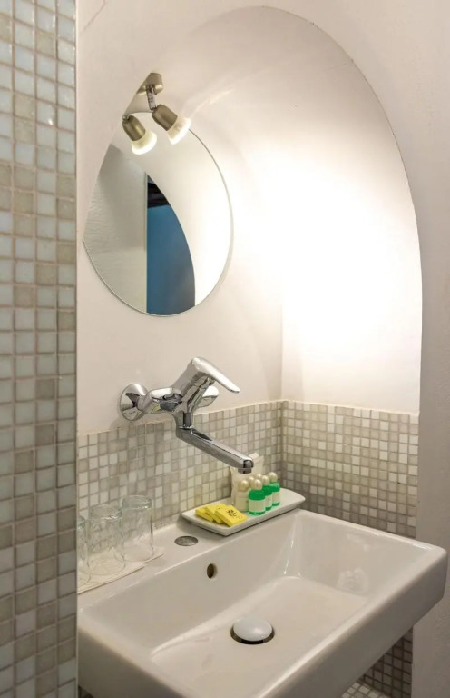 BARONHAUS Aparthotel & Suites