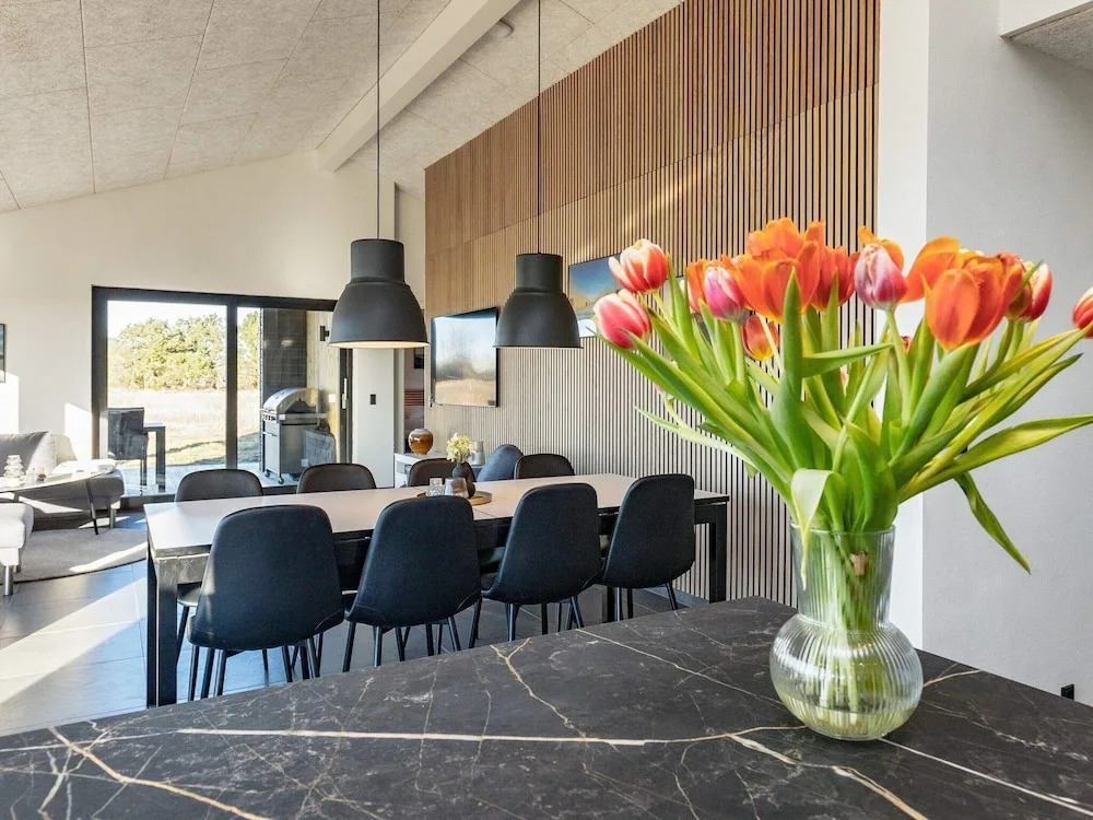 8 Person Holiday Home in Jerup-by Traum