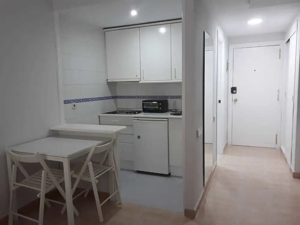 Bonito Apartamento en Triana 102