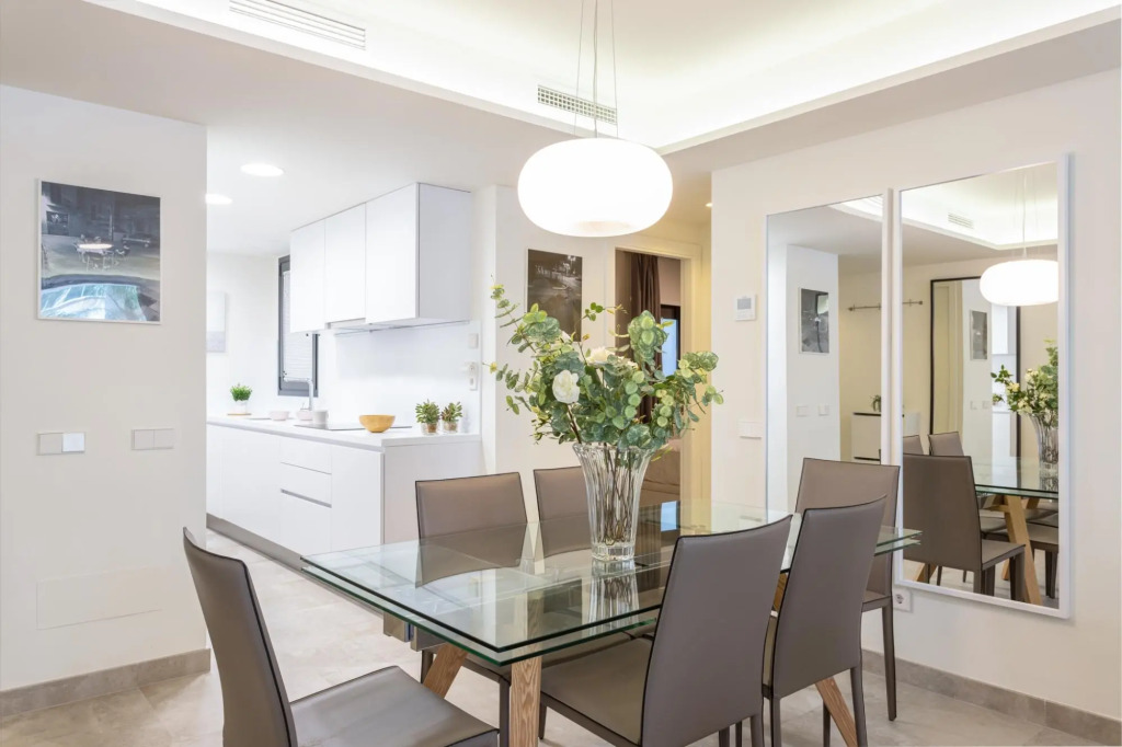 Blue Infinity Luxury Apartment by GHR Rentals