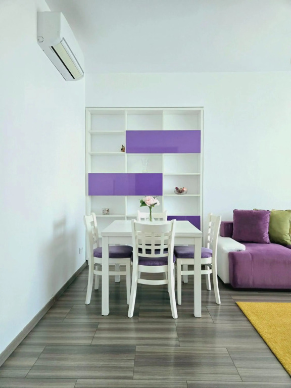 VR2 Central Apartment