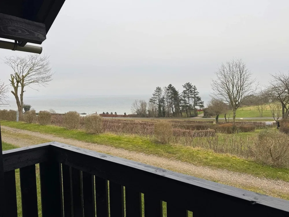 Kalovig Beach Holiday Centre