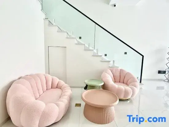 Qixi Boutique Design Homestay (Sanya West Island )