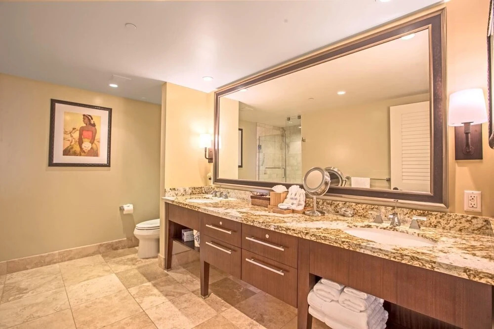 K B M Resorts- Hkh-504 Luxury 3bdrm Villa, Ocean View, Sleeps 10, Close to Beach and Pool!
