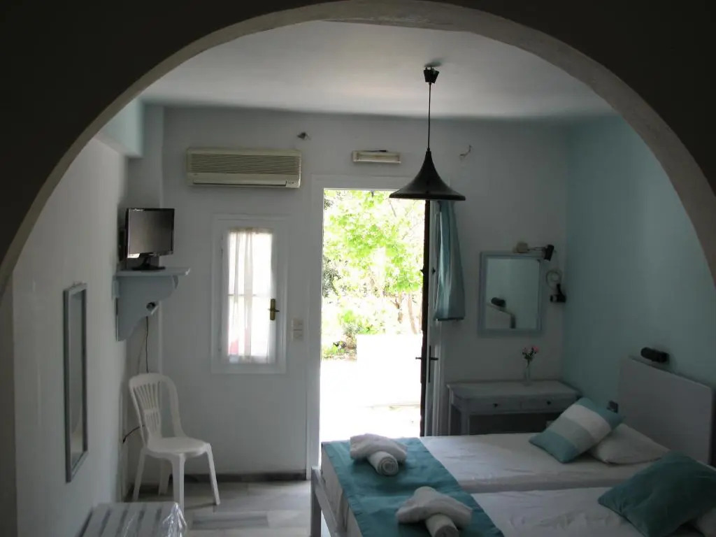 Alex Studios Tinos