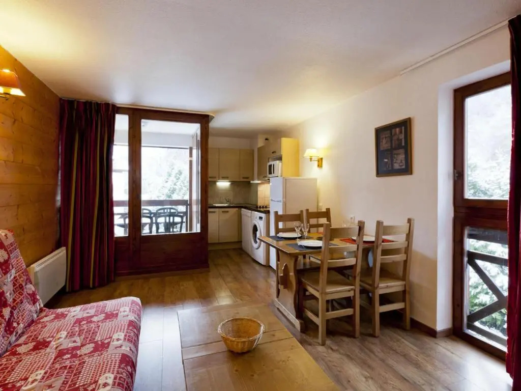 Appartement Brides-les-Bains, 1 pièce, 4 personnes - FR-1-512-143