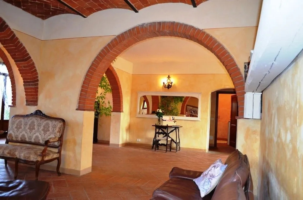 Romignano wine farm