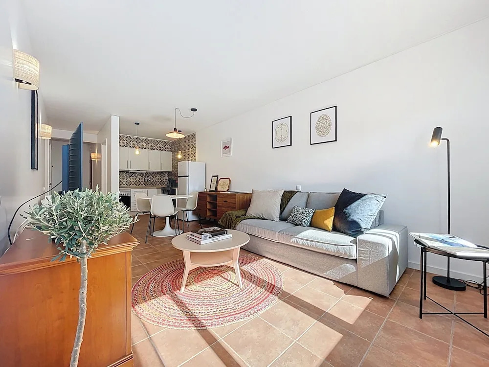 Richelieu Apartment by Atlantic Holiday
