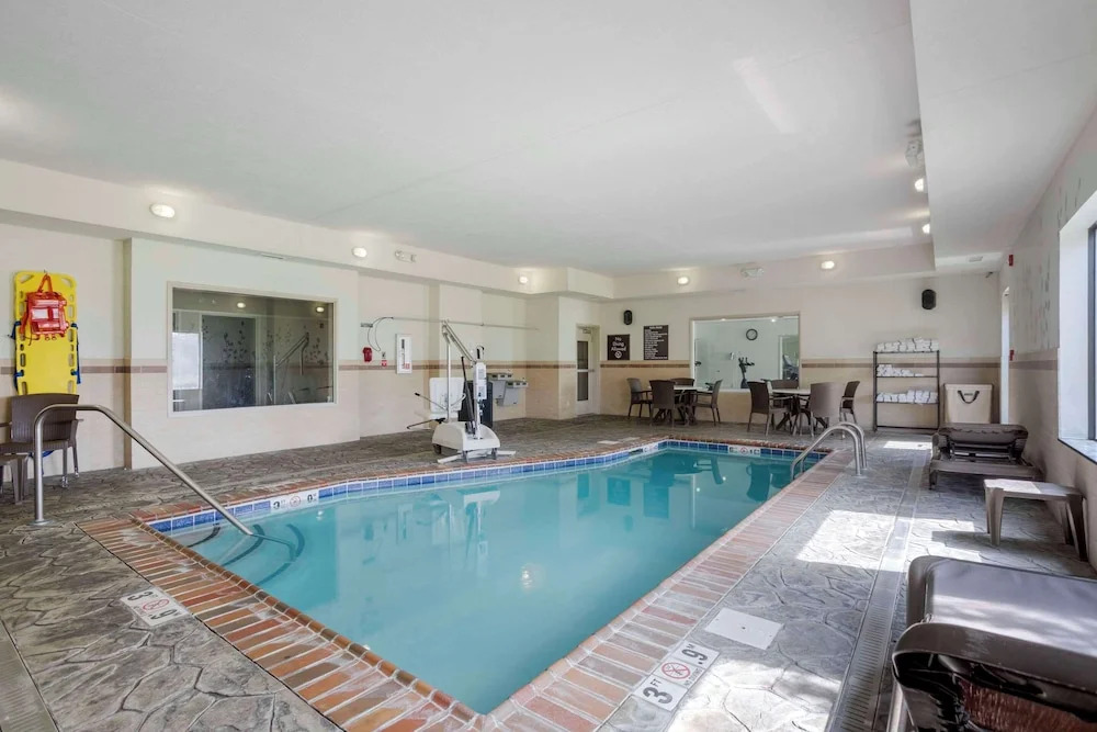 Comfort Inn (Cave City)