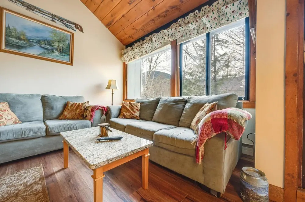 Loon Mountain Townhome w/ Pool + Slope Views!