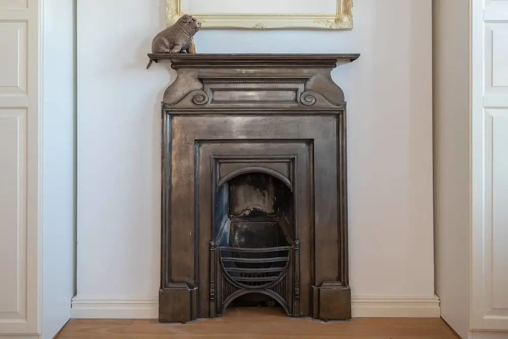 Wonderful 2 bed by Queen's Park, for 6 Guests!