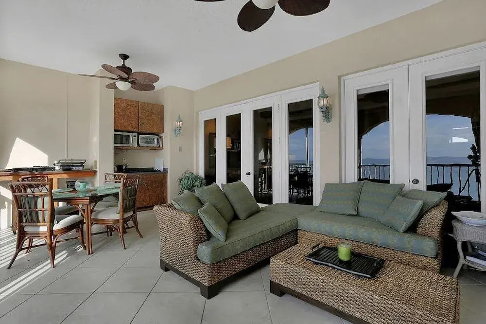 Royal Marc #50612 - 3 Br Condo