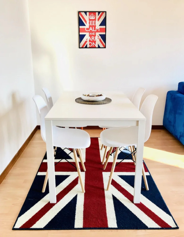 Large Apartment for 6 People With Swimming Pool, Tennis, Bbq and Private Garage