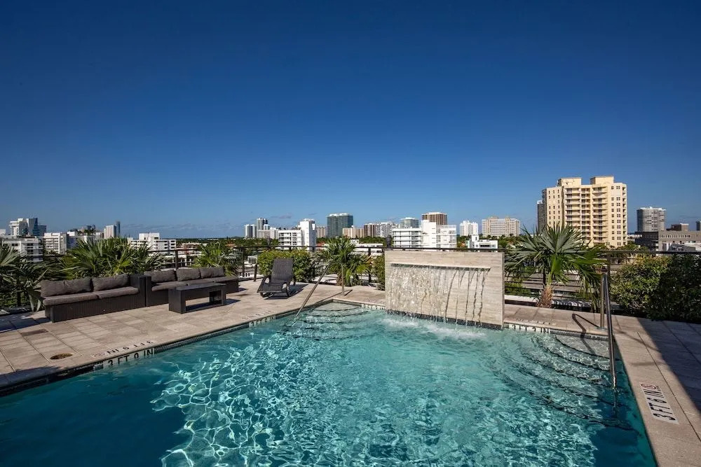 Bay Breeze Premium Apartments by Eskape Collection
