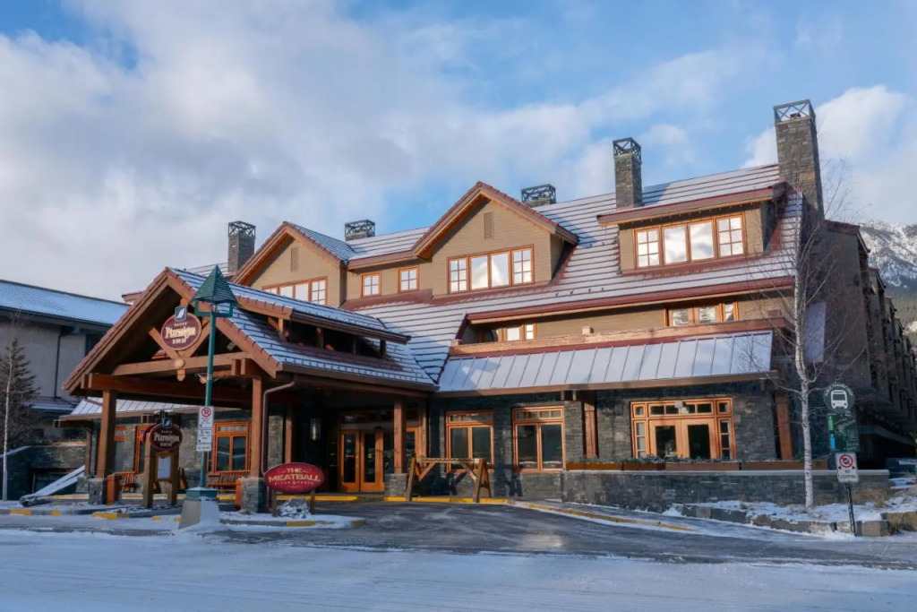 Banff Ptarmigan Inn