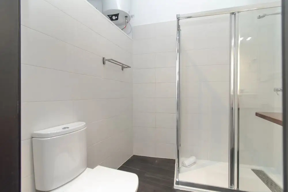 Industrial Style 2 Bedroom Apartment In Town
