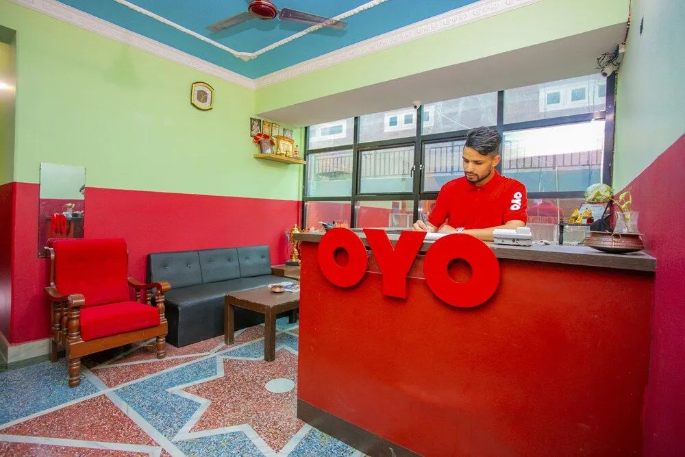 Oyo 574 Hotel Residence