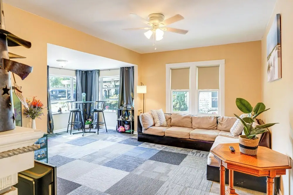 19 Mi to Disney World: Bright Haines City Getaway!