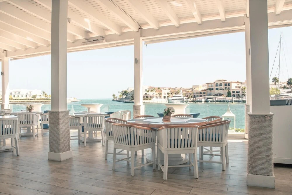 Spacious One-bedroom at Fishing Lodge w Balcony D59