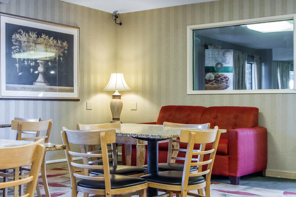 Quality Inn Oakland