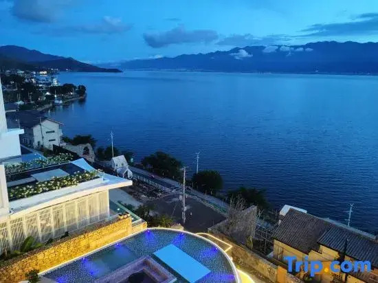 Dali Guiyue Shannabian Sea View Hotel