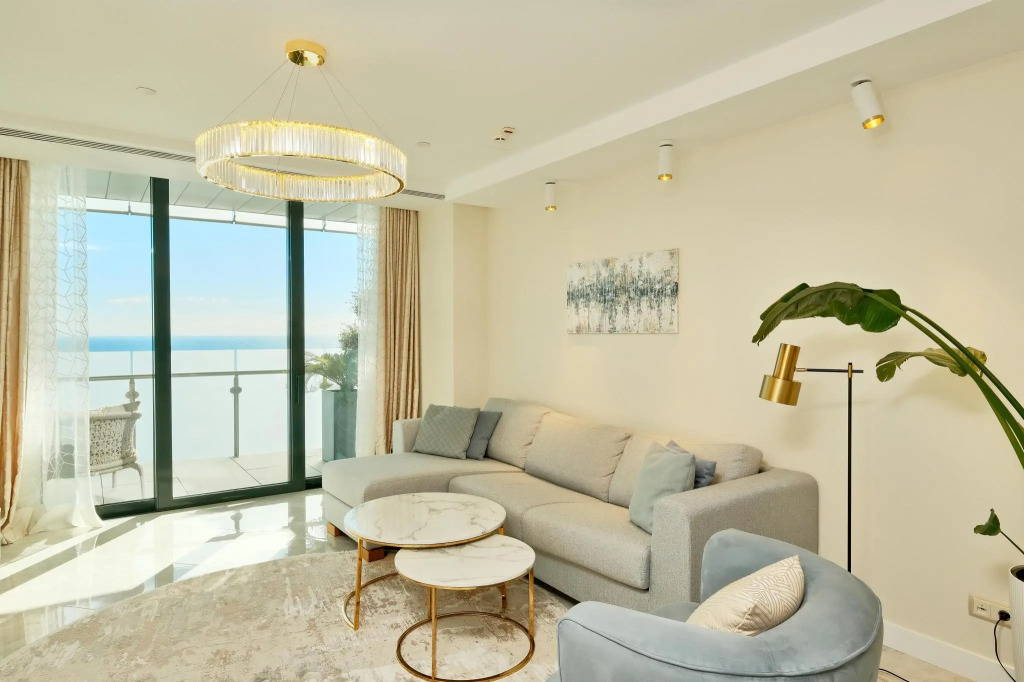 Sun Apartments АК Карат 17