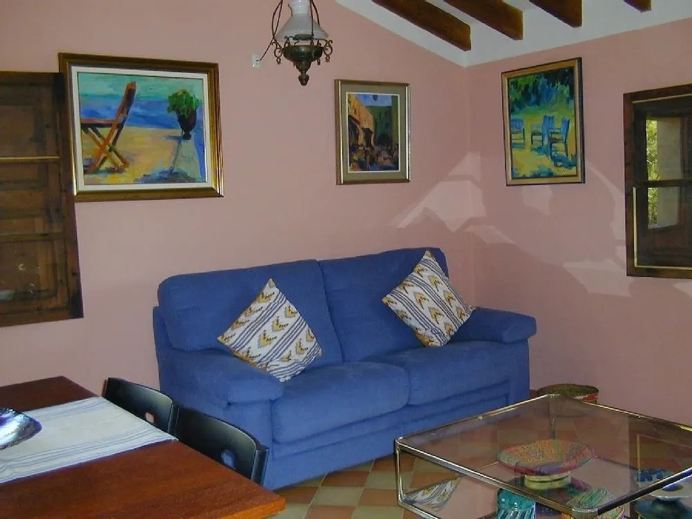 Pollensa 100519 3 Bedroom Apartment By Mo Rentals