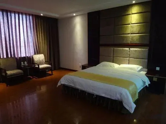 ruilong Hotel