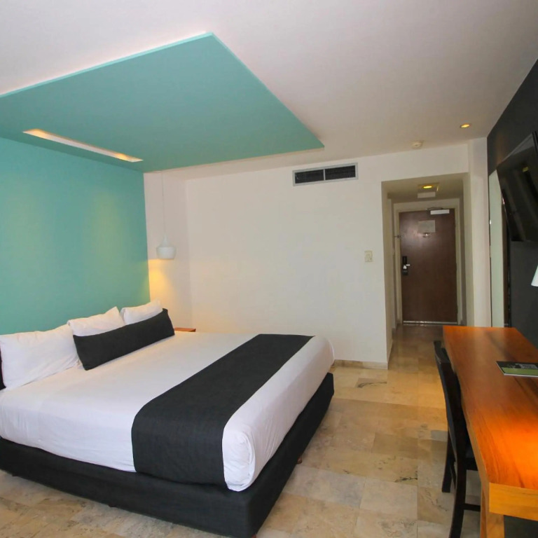 Rivoli Select Hotel