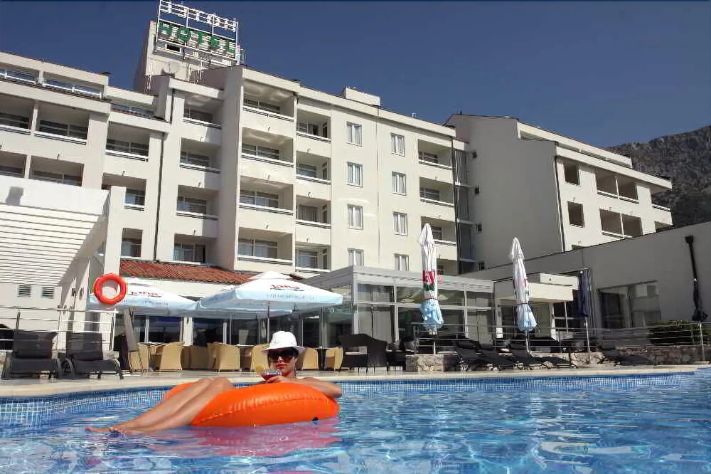 Hotel Quercus
