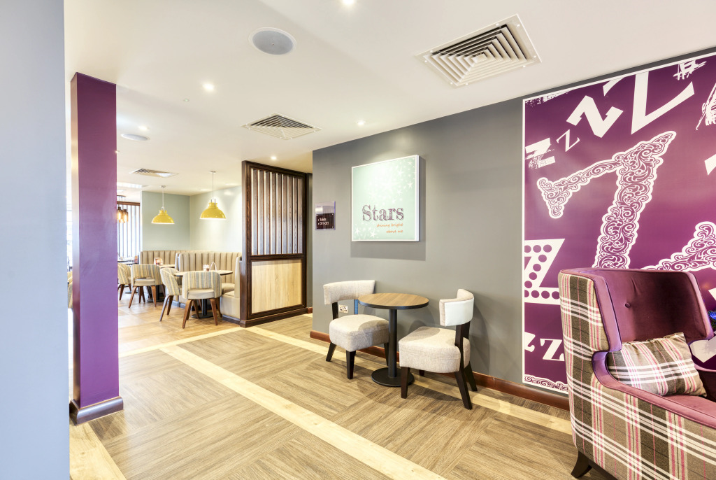 Отель Premier Inn Faversham