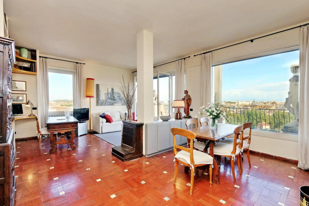 Sant Onofrio Terrace Apartment