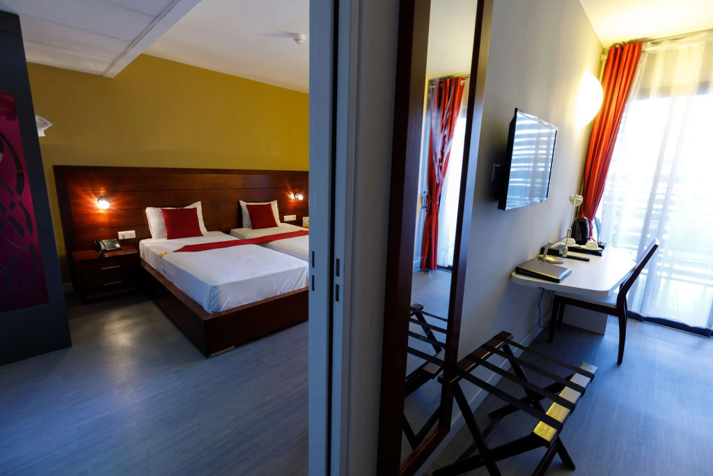 Tulip Inn Sainte Clotilde, La Réunion, navette gratuite vers laéroport