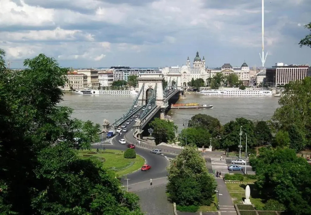 City Corso Apartman