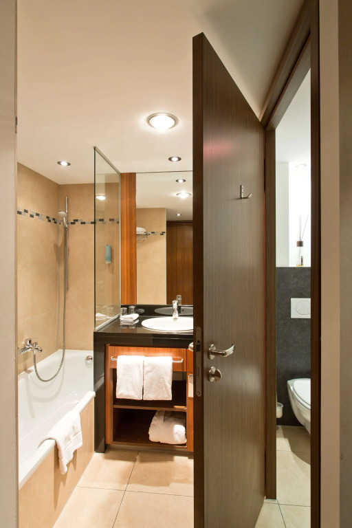 FAVORITE Parkhotel I Spa - Business - Fine Dining