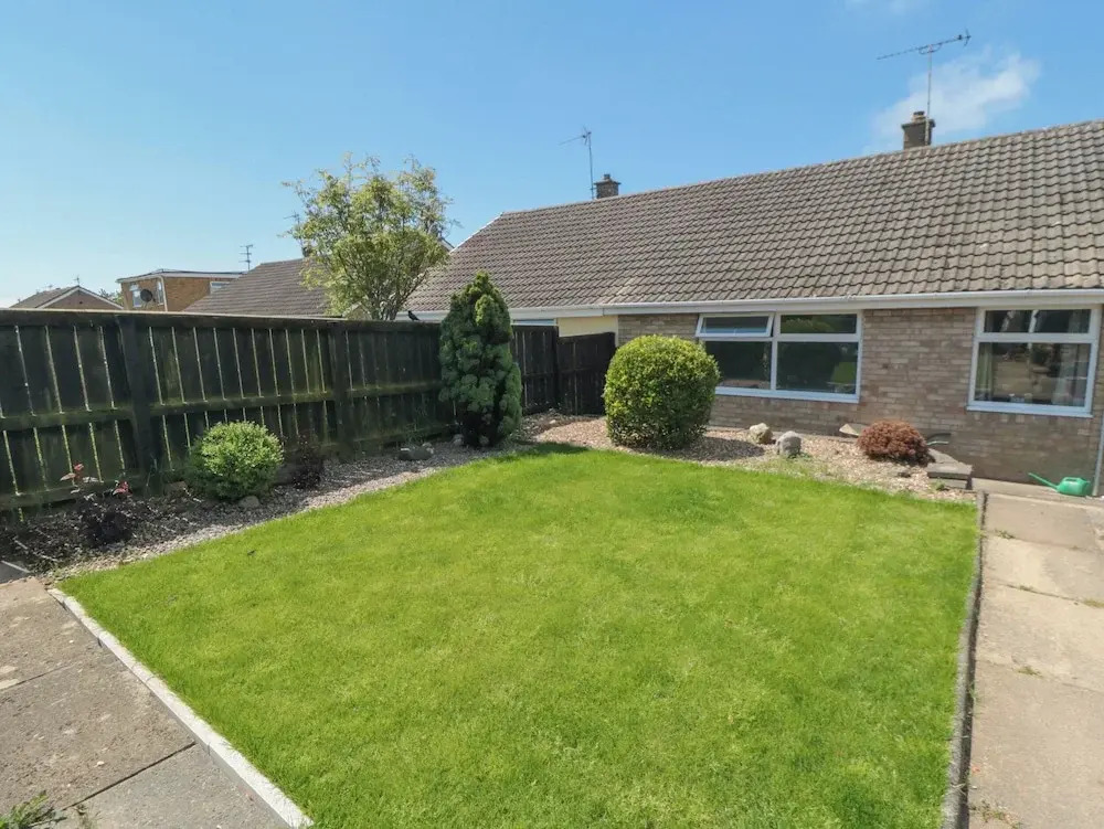 36 Chatsworth Close