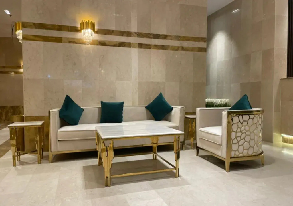 Al Awail Golden Hotel
