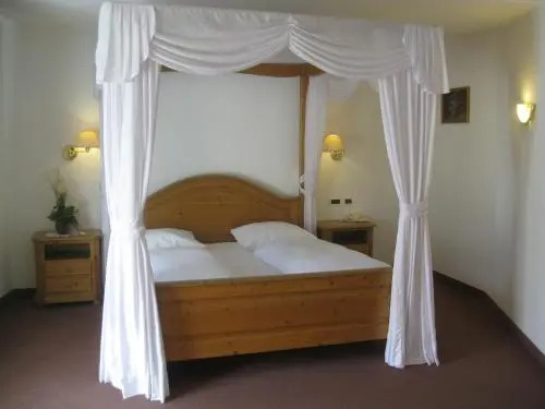 Hotel Larch