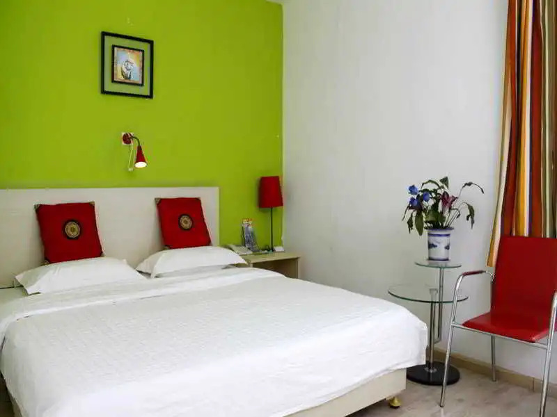 Super 8 Hotel Guangzhou Huanghuagang Branch