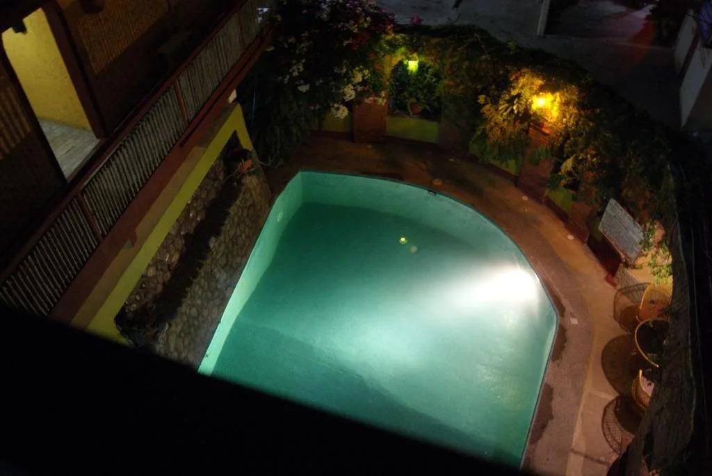 Hotel La Cabaña