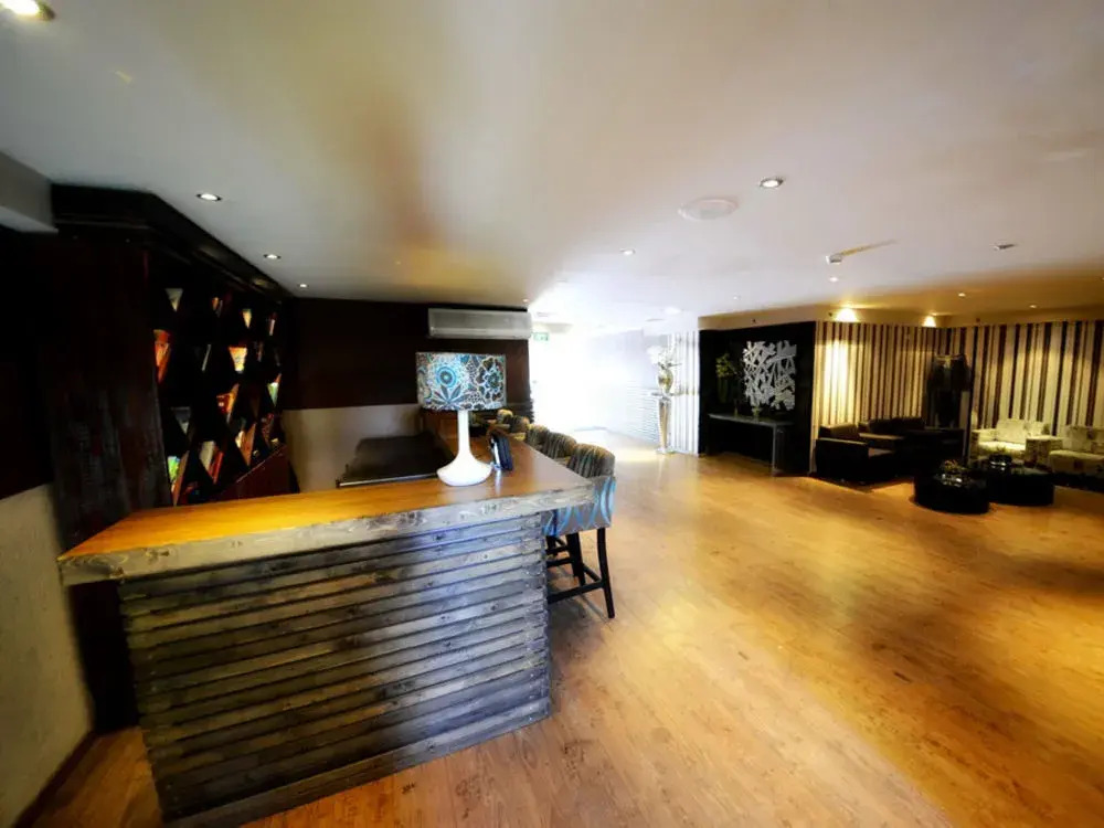 Be Center Hotel