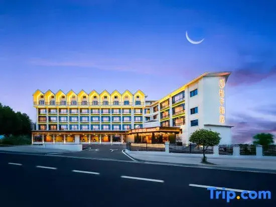 Orange Hotel
